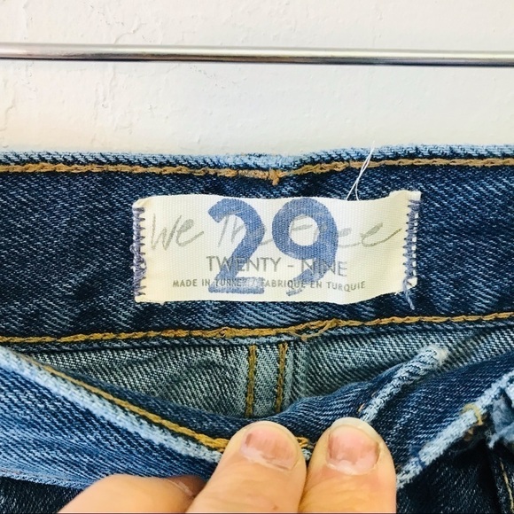 We the Free NWT Distress Straight Leg Jeans 29 - Picture 3 of 9